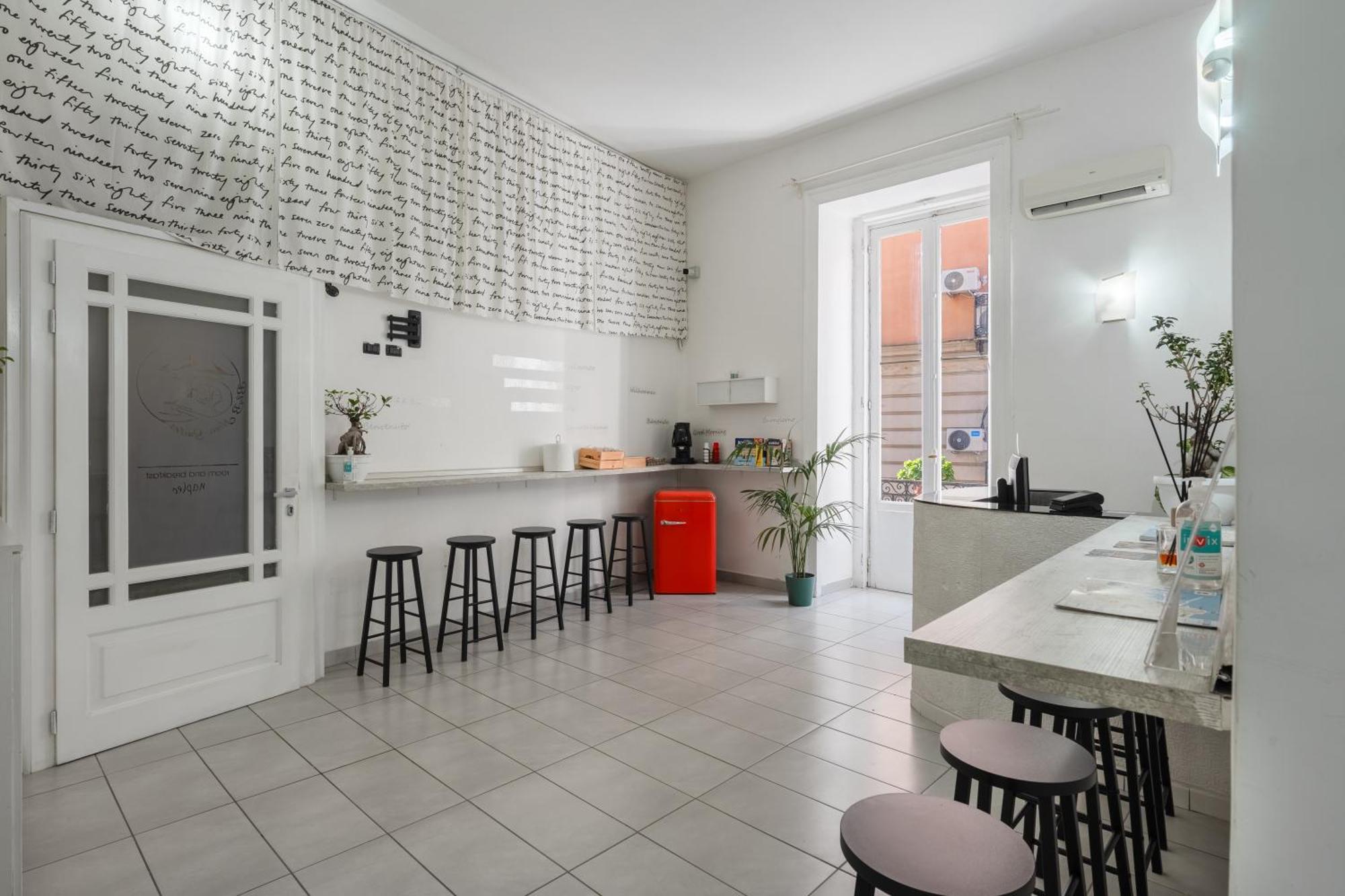 Nina Suites Neapel Exterior foto